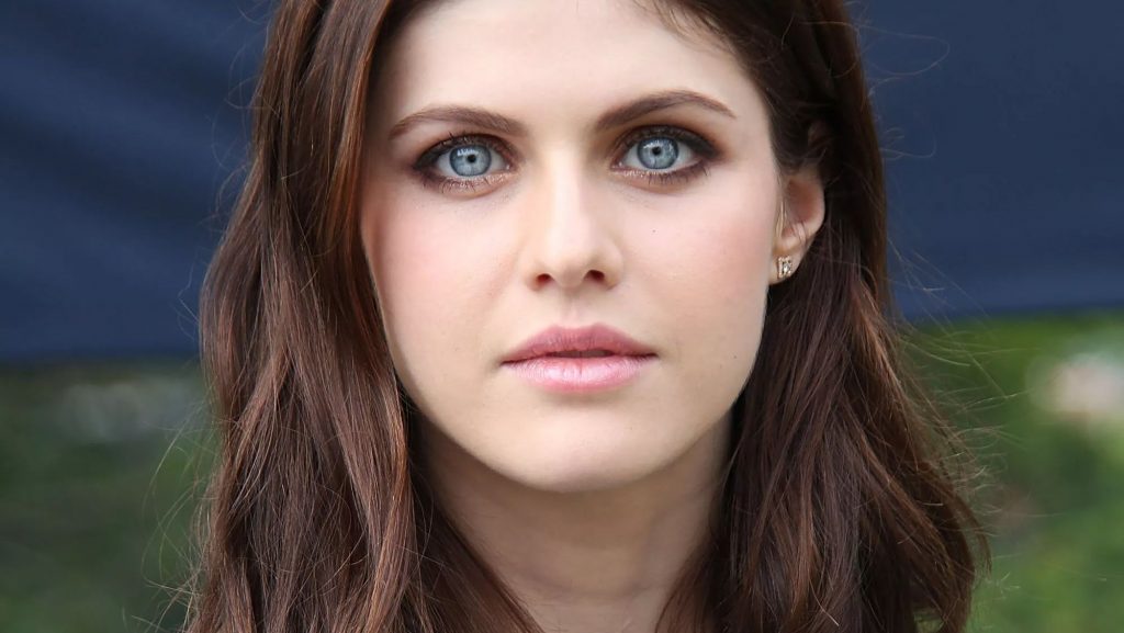 Alexandra Daddario Net Worth