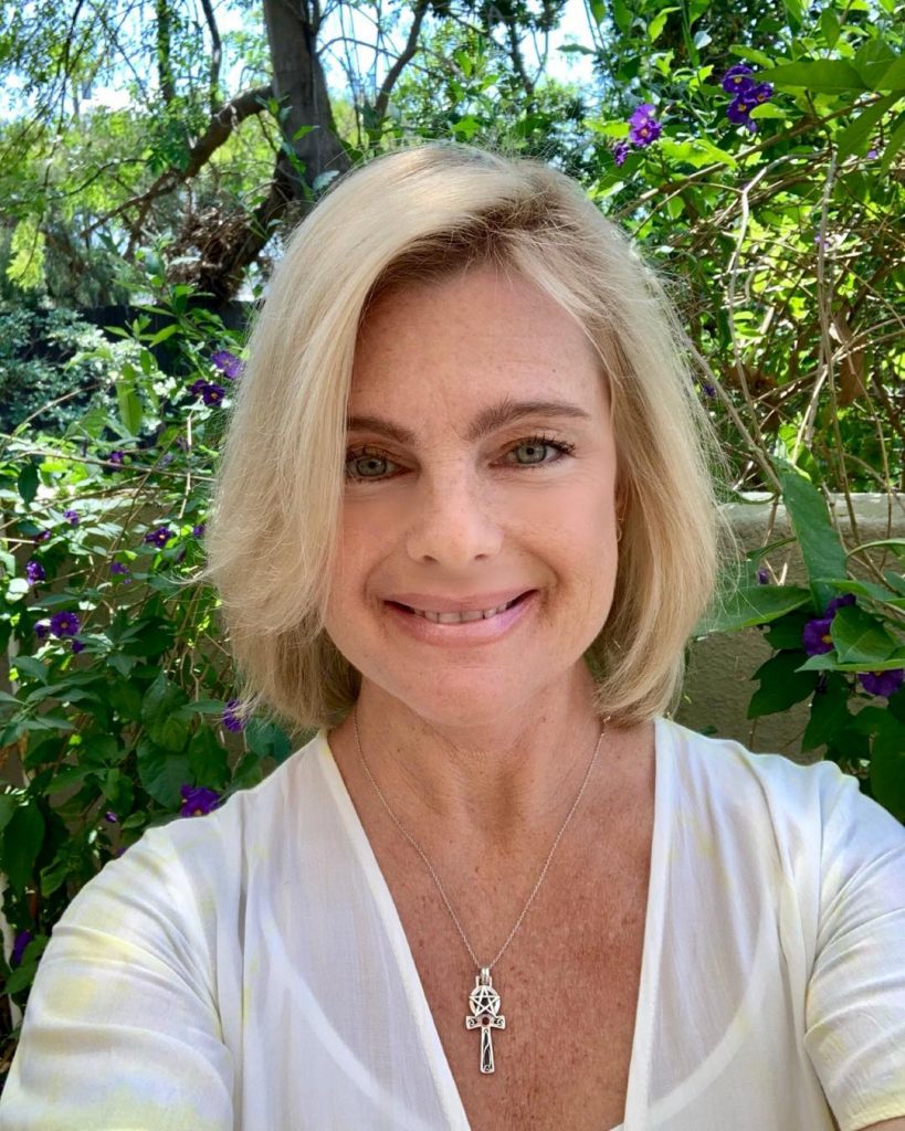 Net Worth of Erika Eleniak