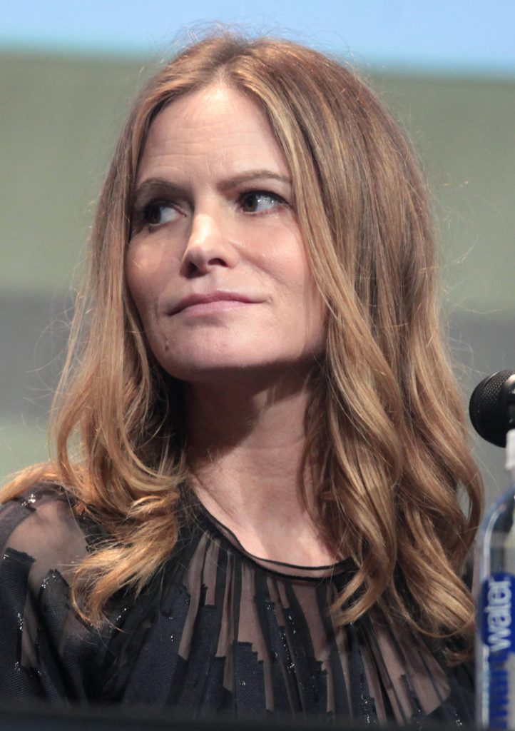 Net Worth of Jennifer Jason Leigh