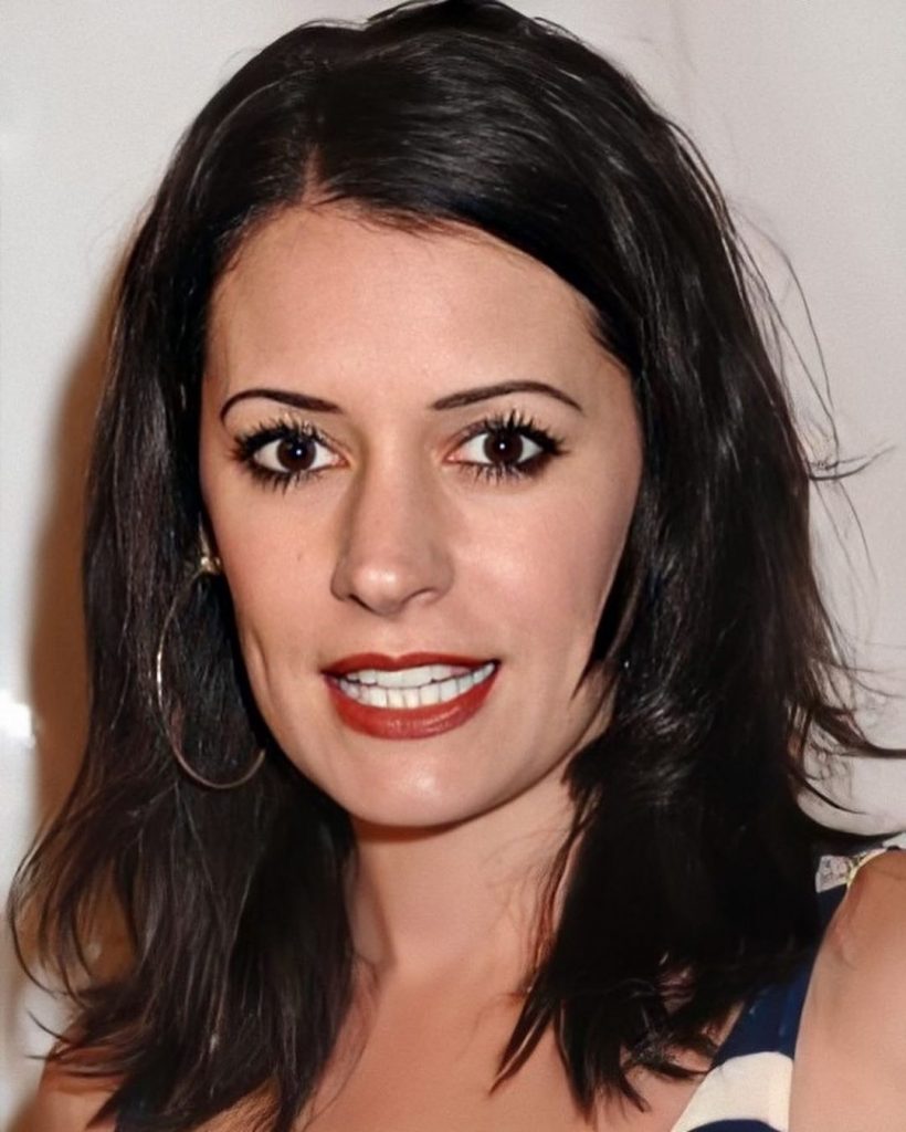 Net Worth of Paget Brewster