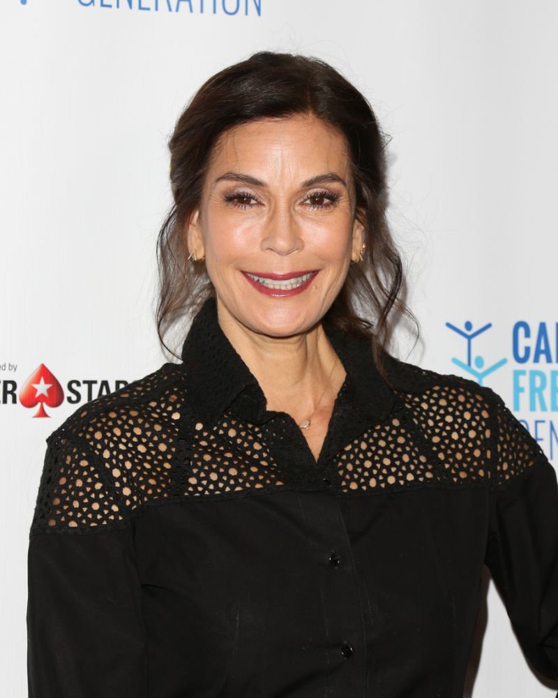 Net Worth of Teri Hatcher