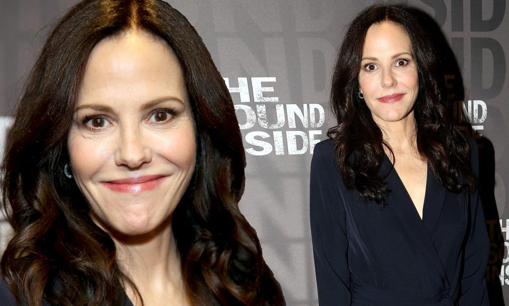 Mary-Louise Parker Net Worth
