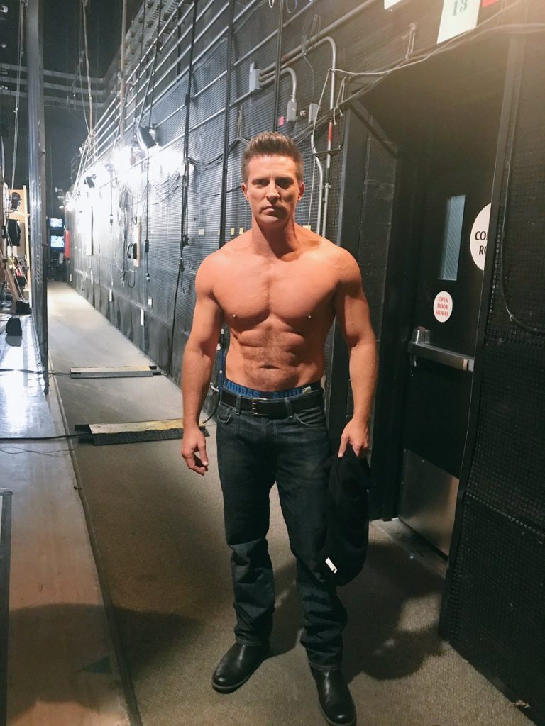 Net Worth of Steve Burton