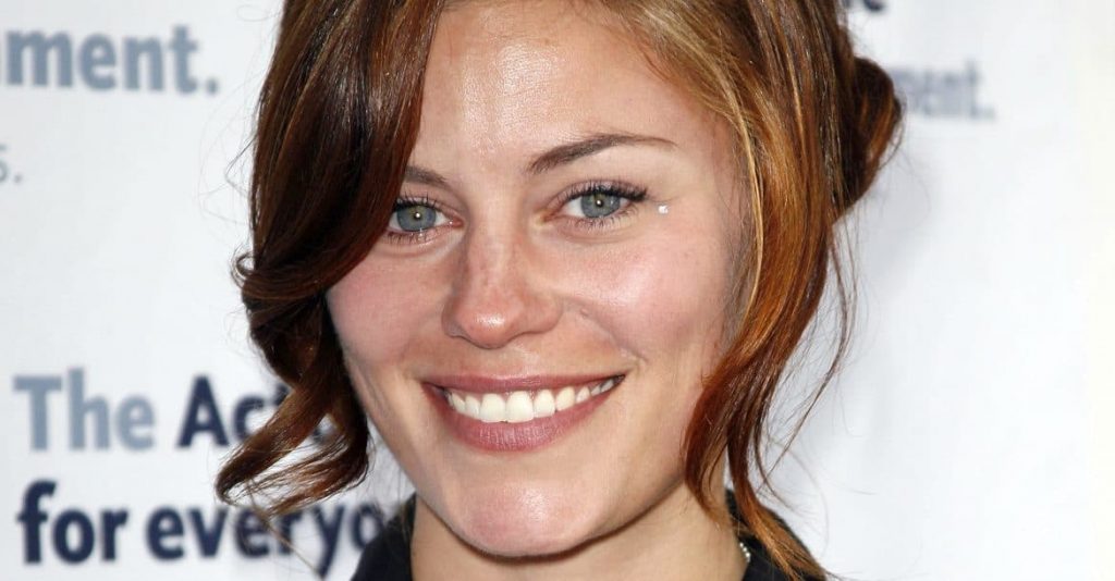 Cassidy Freeman Net Worth