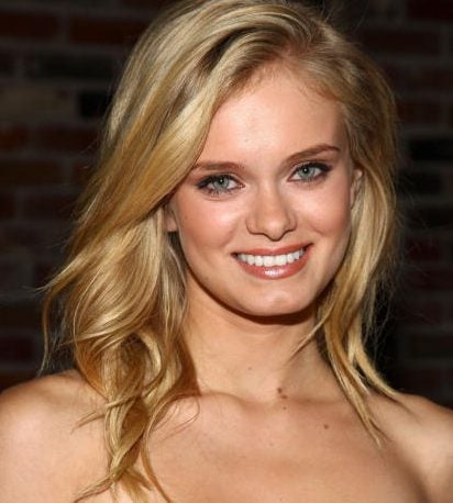 Sara Paxton Wealth