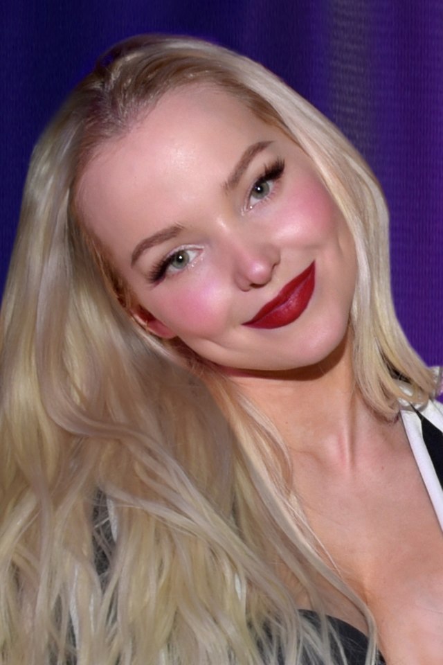 Dove Cameron Net Worth